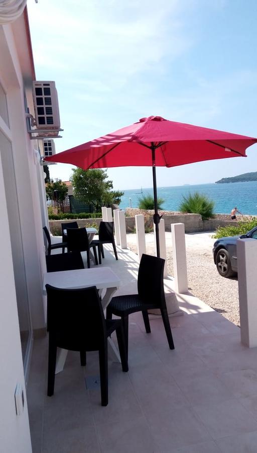 Vila Matej Ražanj Extérieur photo