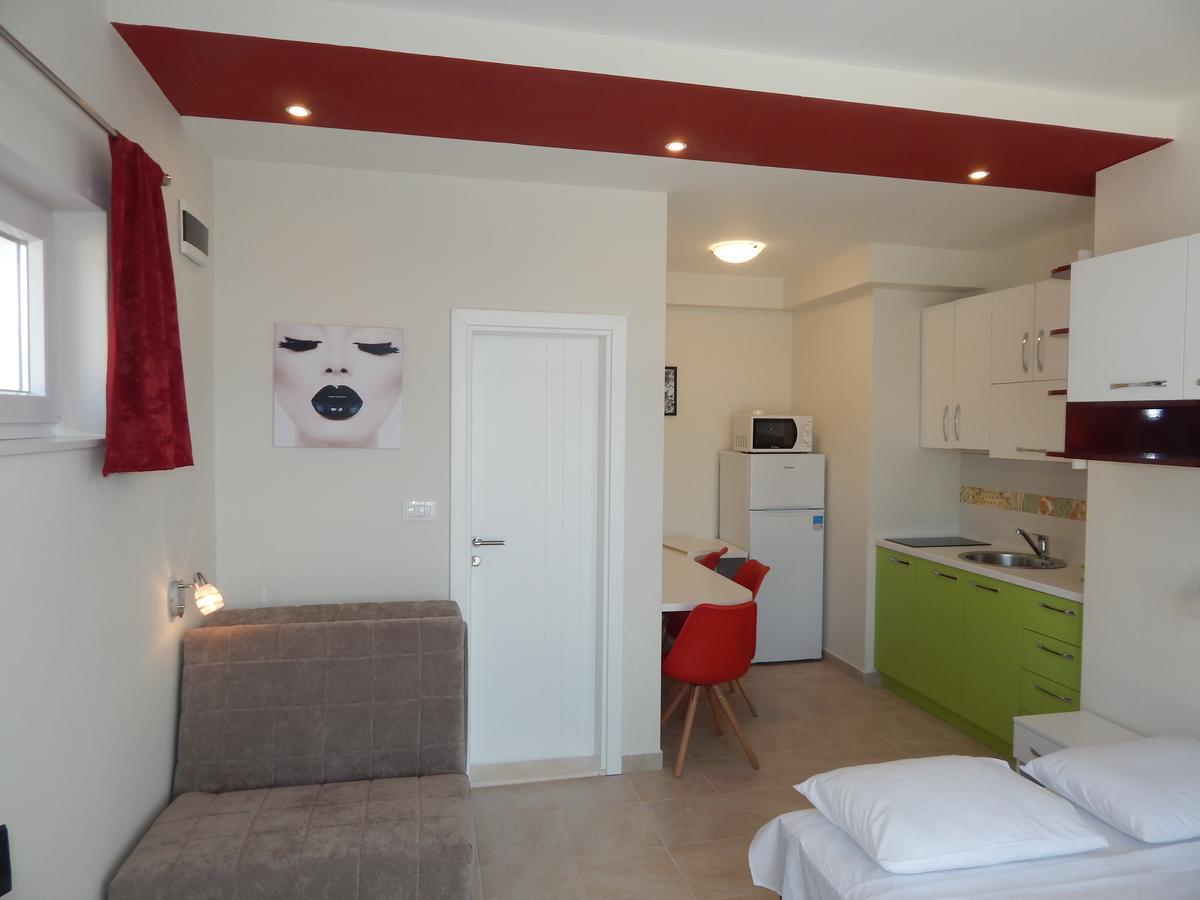 Vila Matej Ražanj Extérieur photo